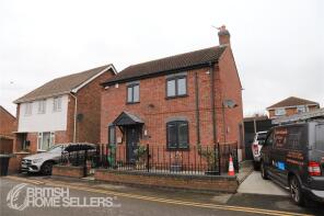 2, Beech Lane, Peterborough PE6 7YG
