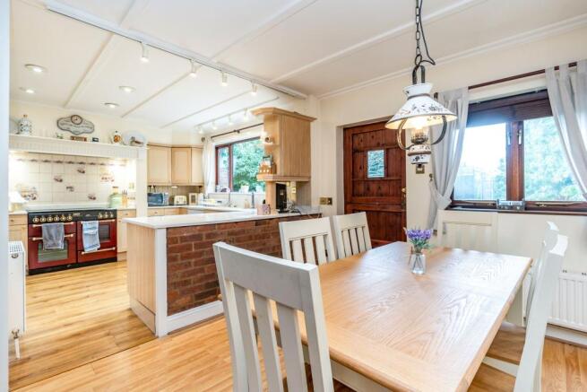 Kitchen/breakfast ro