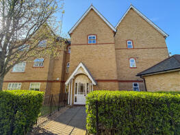 121, Chamberlayne Avenue, Wembley HA9 8SS
