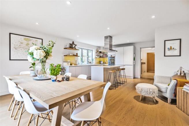 Kitchen/Dining Room