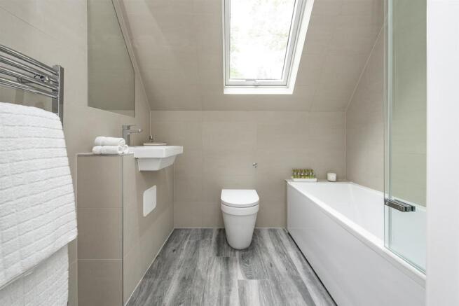 3, 25 Westview Road Low Res - 0006 -_IMM6484 -.jpg