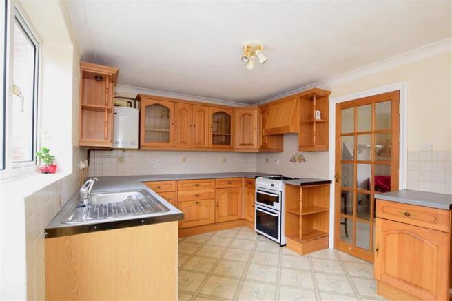 Kitchen /Breakfast Room