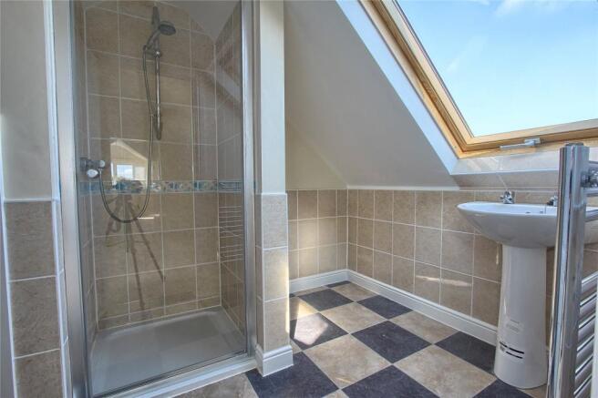 Shower Room En-Suite