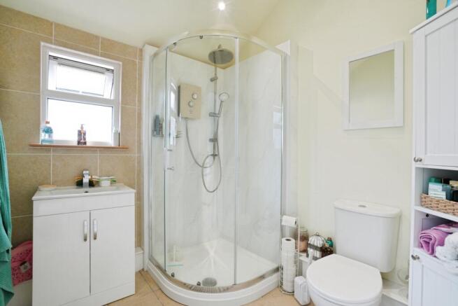 Master En-suite