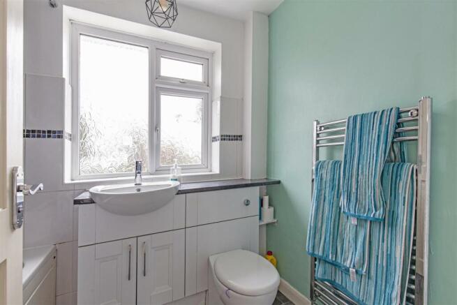 Bathroom-1.jpg