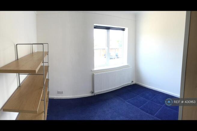 Secondary Bedroom - Panoramic
