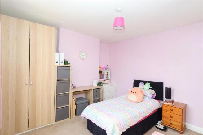 4 bed End of Terrace for sale Image 10