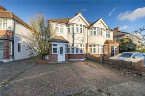 42, Sussex Avenue, Isleworth TW7 6LA