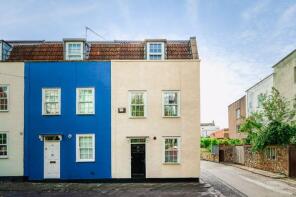 2, Richmond Dale, Clifton, Bristol BS8 2UB