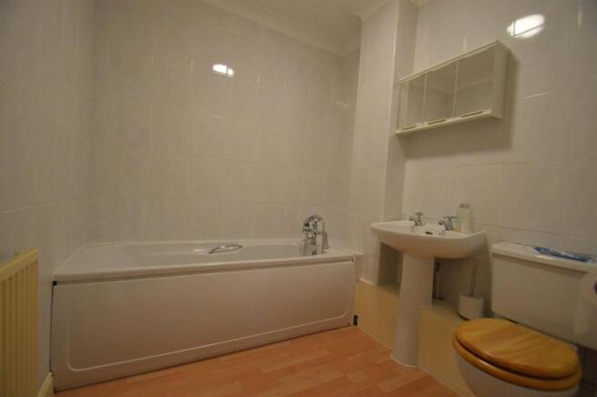 Flat 7, Oakleigh Court