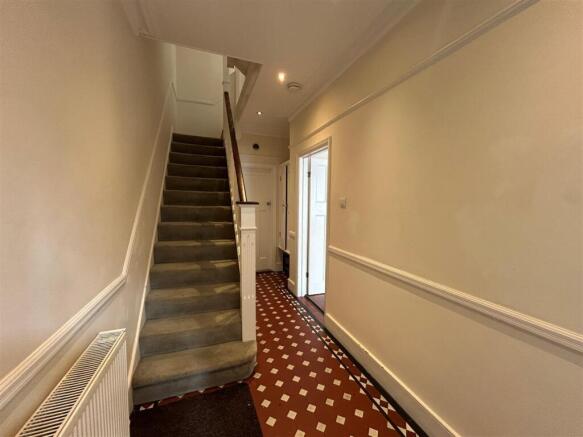 Hallway.jpg