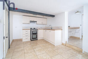 11, Carisbrooke Road, Newport PO30 1BJ