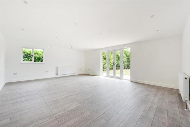 Sitting/Dining Room