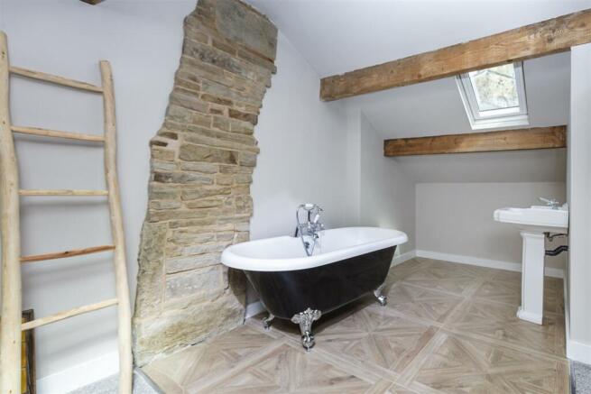 En Suite Bathroom