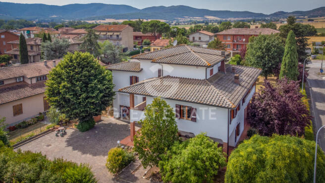 Esterno