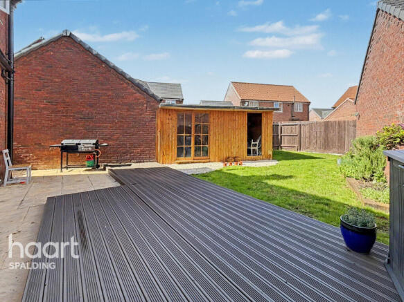 Willow Court, Spalding photo 4