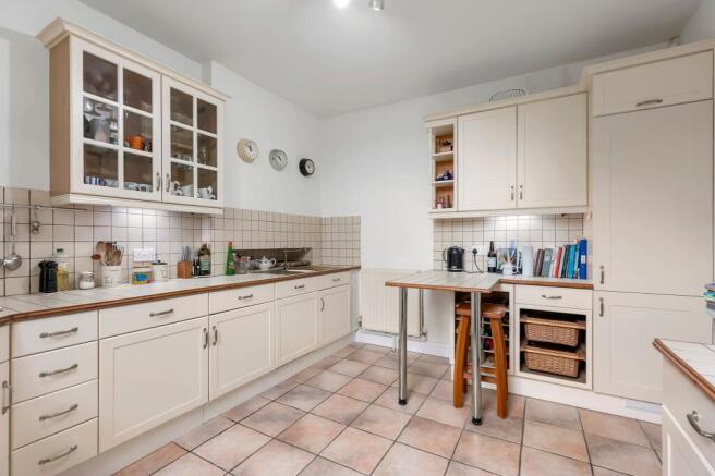 3 bed Detached for sale Image 11