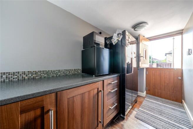 2 bed Semi-Detached for sale Image 11