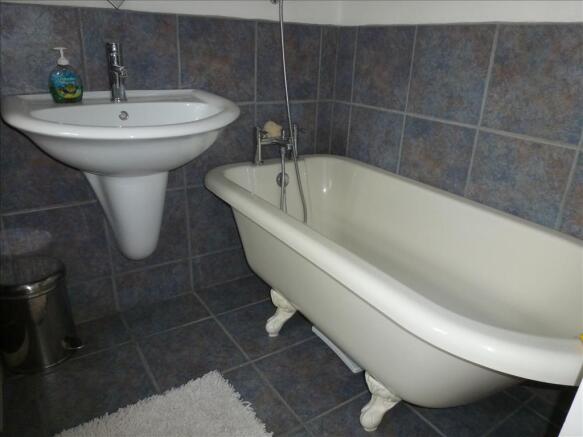Photo 8