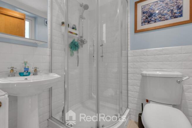 4 bed Detached for sale Image 12