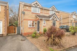 24, Stonedene Court, Heckmondwike WF16 9RJ