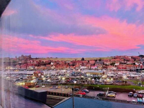 2 bed Apartment for sale Image 11
