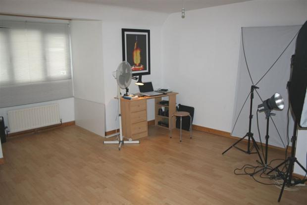 Photo 12