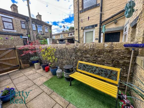 2 bed Terraced for sale Image 9