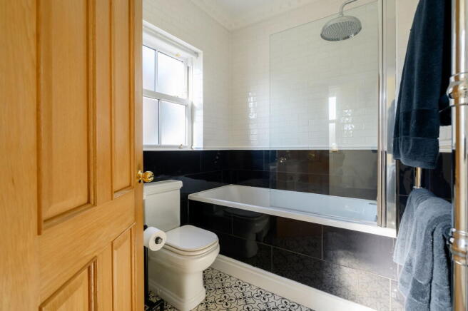 1 bed Apartment for sale Image 12