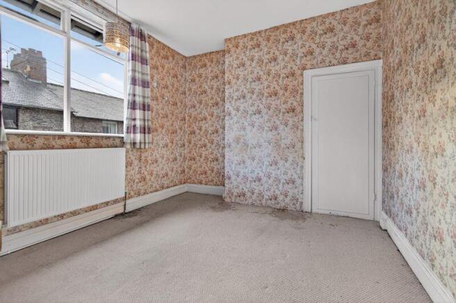 3 bed Terraced for sale Image 9