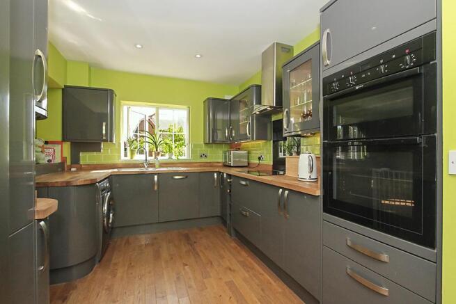 Sco-Kitchen_2.jpg