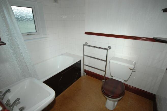 G/F BATHROOM