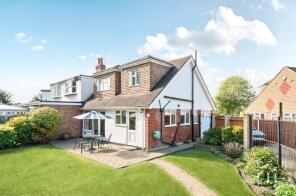7, Beverley Close, Hornchurch RM11 3PB