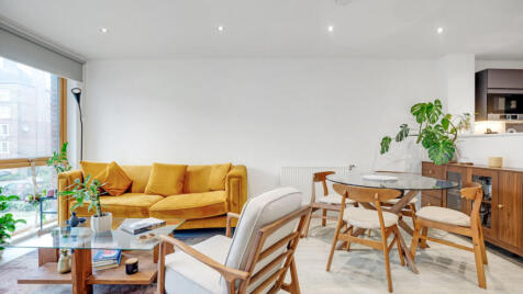 London, London, E3 3YG