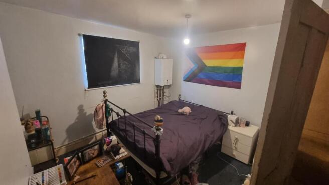 44-46 High Street Bedroom.jpeg