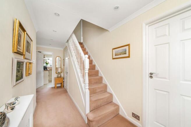 4 bed Detached for sale Image 7