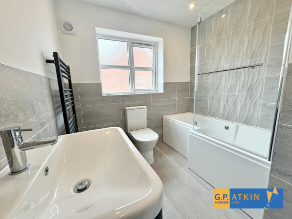 3 bed Semi-Detached for sale Image 4
