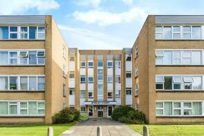 11, Aynsley Court, Wilbury Avenue, Hove BN3 6FX