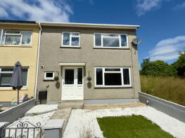 33, Arun Close, Plymouth PL3 6JR