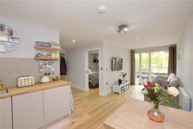 Kitchen/Reception 