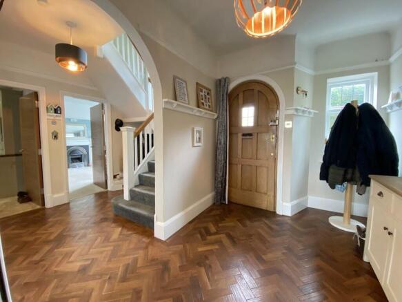 RECEPTION HALLWAY