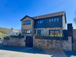Miramar, Rock Terrace, Ynys-y-bwl, Pontypridd CF37 3NU
