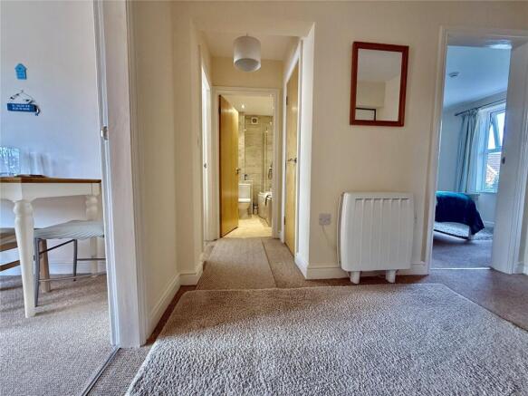 2 bed Apartment for sale Image 5