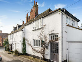 Ely Cottage, Wharfe Lane, Henley-on-thames RG9 2LL