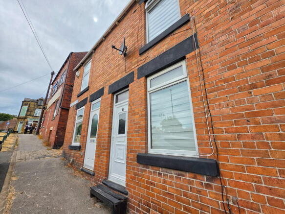2 bed Terraced for sale Image 12