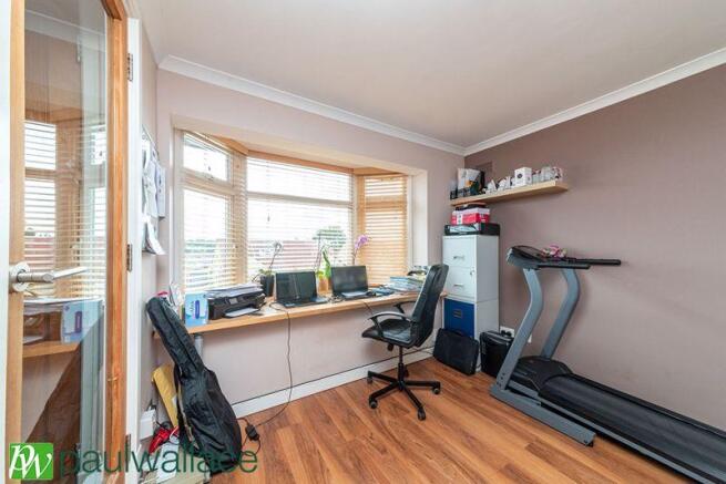 Home Office / ...