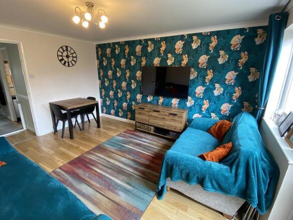 living room1.jpg