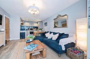 27, Azera, Capstan Road, Southampton SO19 9UR