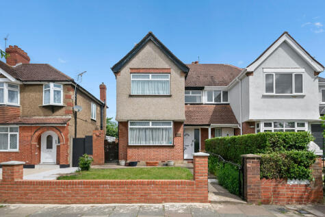 Whitton Avenue West, Greenford