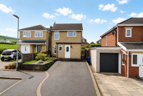 Reeval Close, Earby